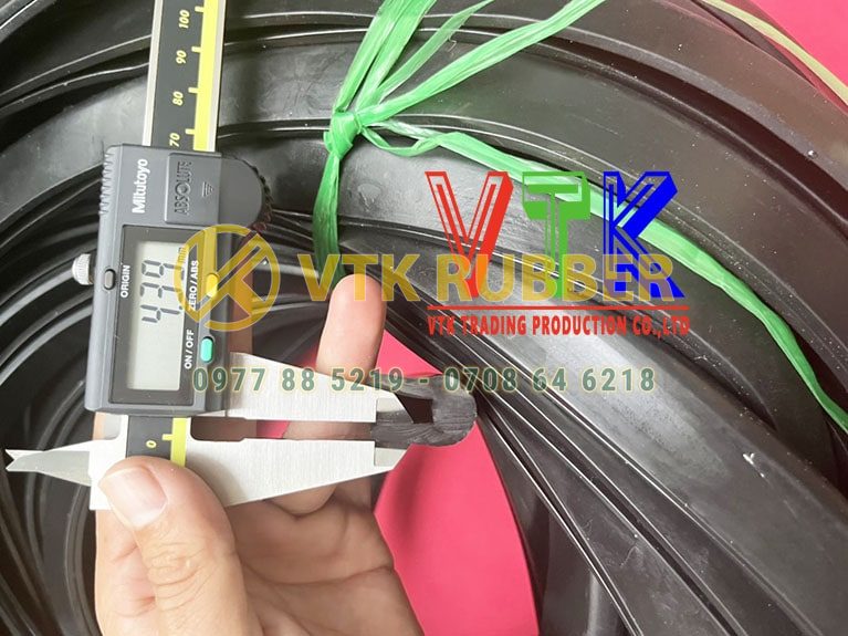 015 noi san xuat ong silicon phi 14 x 20 25 x 32 o tinh quang ninh 04 min