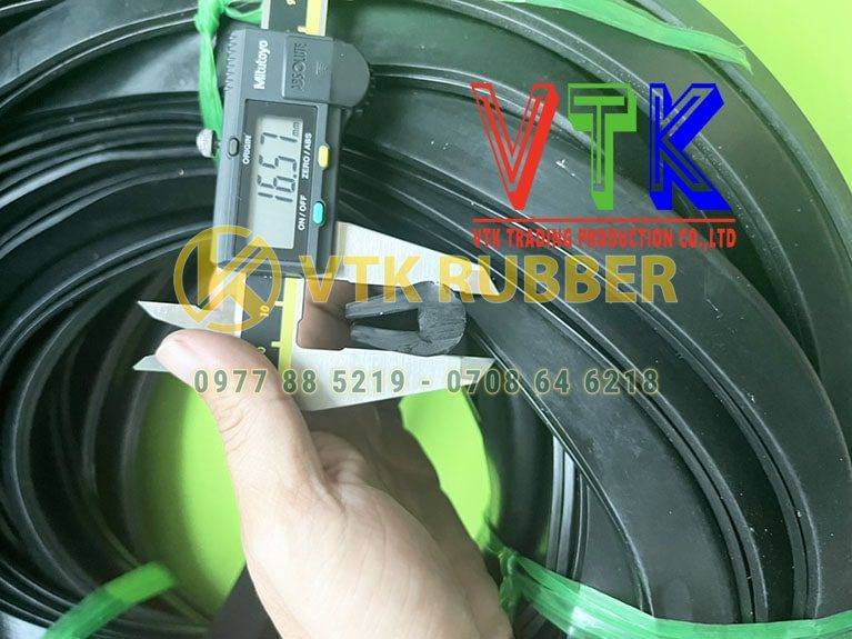 015 co so san xuat ron silicon cao su cu toi chu p o tinh quang ninh 04 min