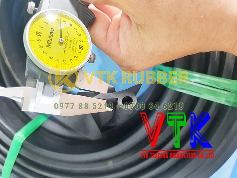 xuong san xuat ong silicon chiu nhiet phi  phi  o tinh thai binh  min