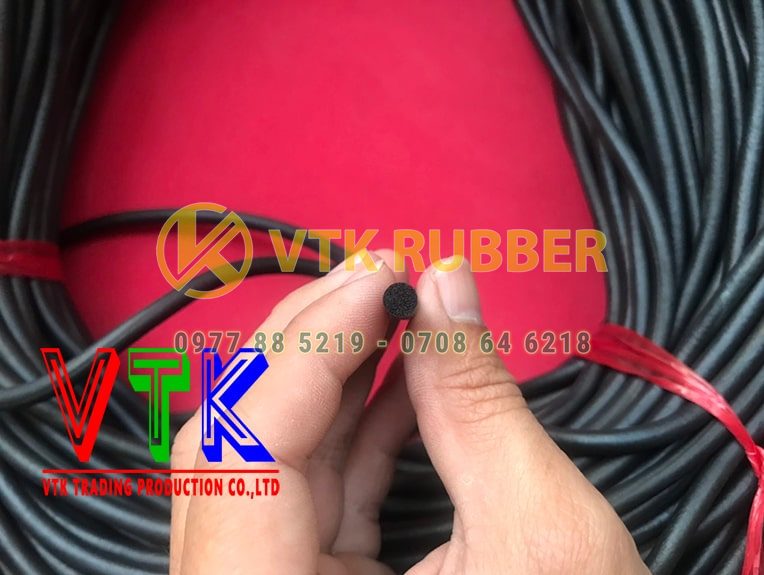 033 san xuat gioang ong silicon chiu nhiet chu d o tinh quang nam 04 min