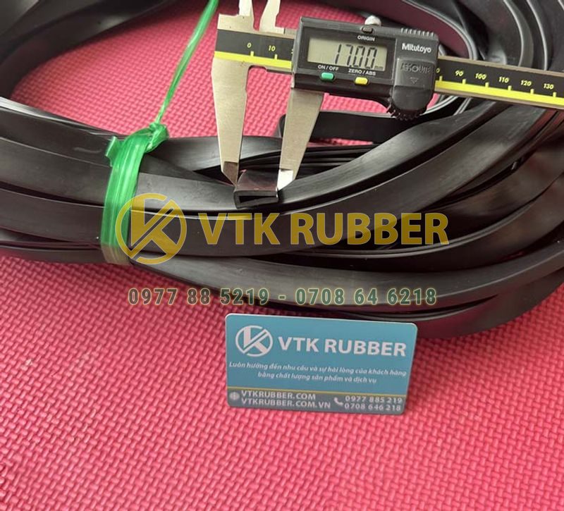 Ron cao su chữ U 7x17x2, khe 3mm
