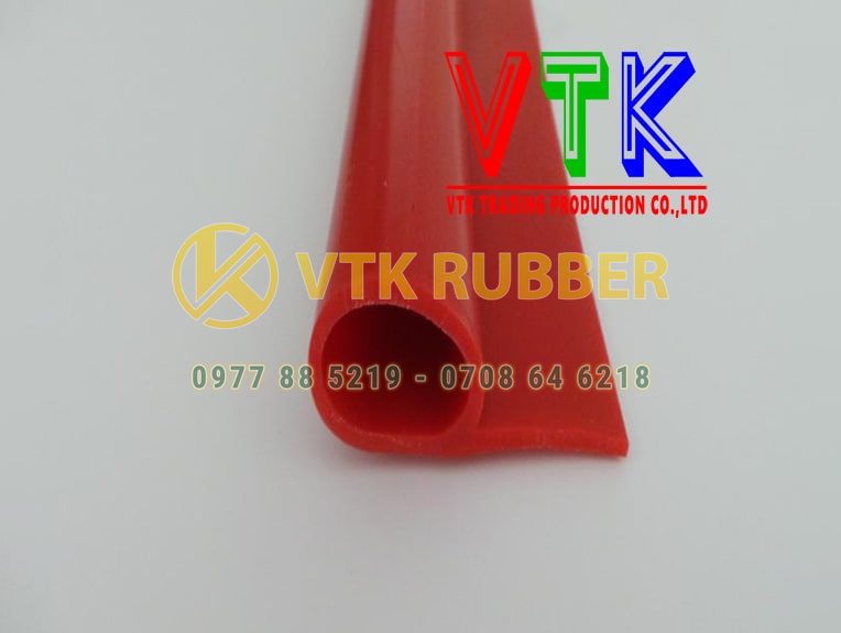 211 gioang cao su boc kem o tinh ben tre 03 min