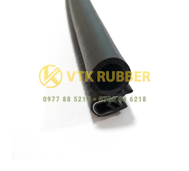 Chịu được môi trường khắc nghiệt, ron XK giúp bảo vệ mép cửa container, giảm rung và chống nước tuyệt đối