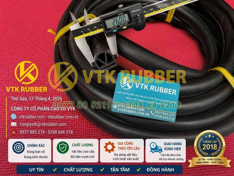 Ron cao su EPDM cửa kho lạnh chữ E, chữ D 26x26x2.5, khe 2mm