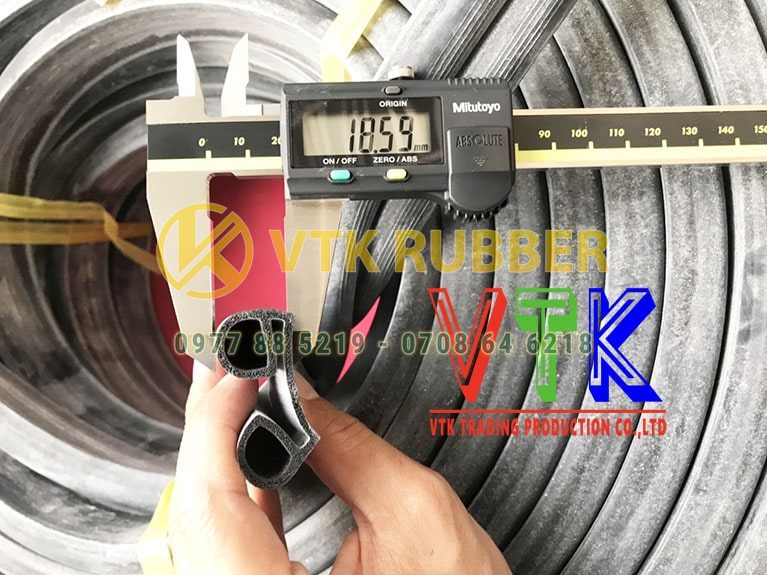 011 cong ty ban gioang silicon mau trang chu u o tinh tuyen quang 05 min