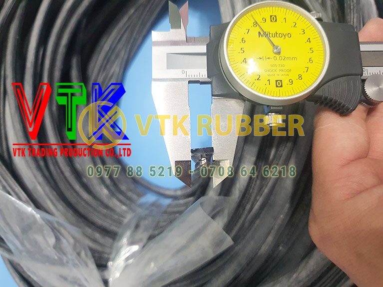 04 ron cao su chu e o tinh hoa binh 03 min