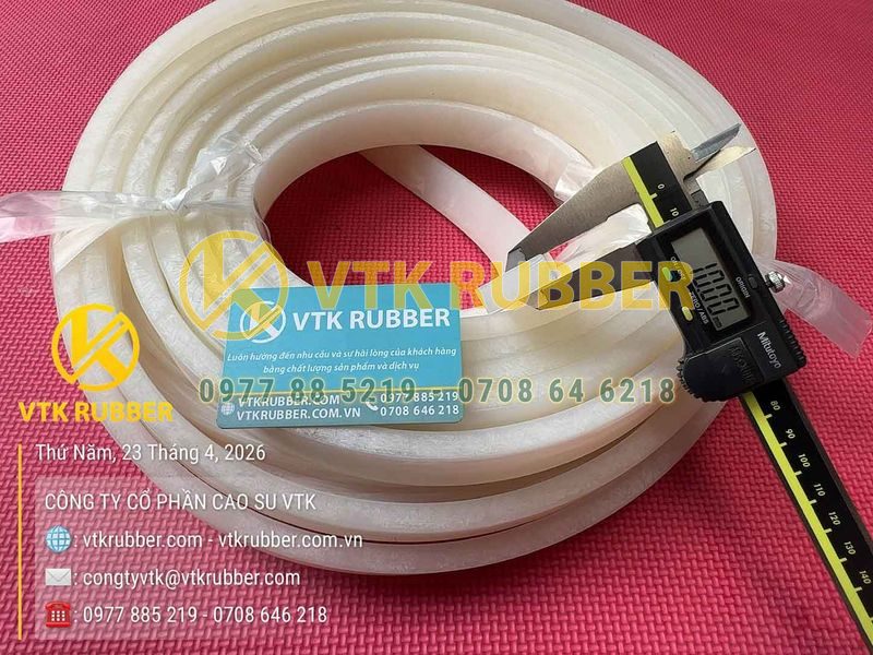 Ron silicon trắng chữ nhật 10x25
