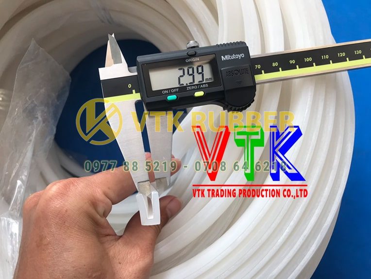 118 ron cao su cua thung xe tinh dak nong 06 min
