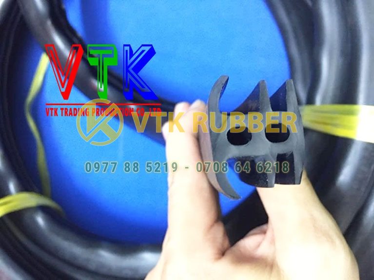 005 nha may san xuat gioang cao su trang den chu l silicon chiu nhiet o tinh lai chau 07 min
