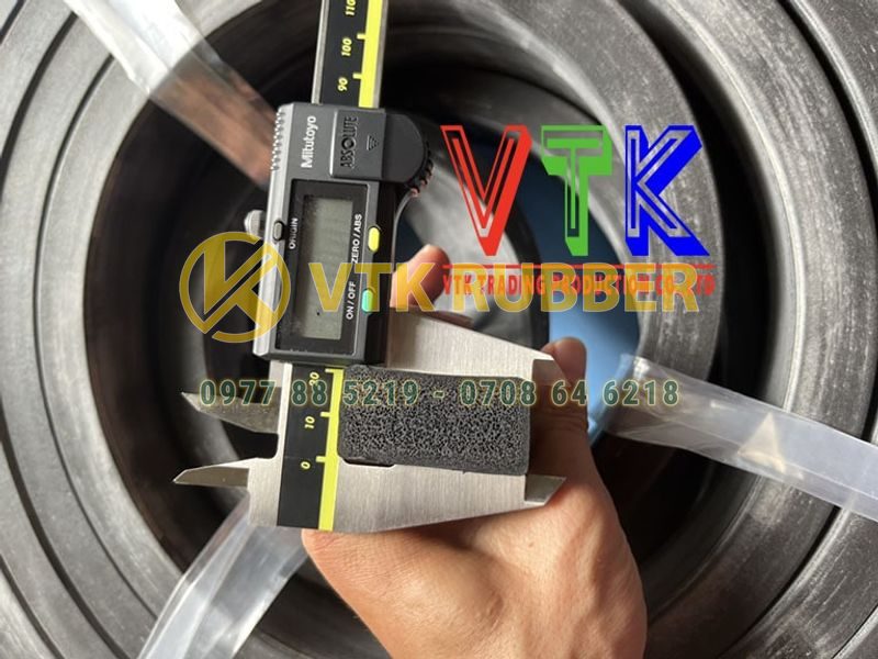Ron xốp đàn hồi