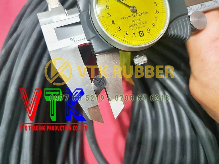 011 noi ban gioang silicon chiu nhiet trang sua chu e o tinh tuyen quang 03 min