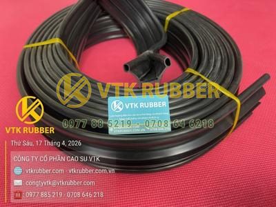 Quy cách và báo giá ron cao su chữ U cho cửa kho lạnh mới nhất
