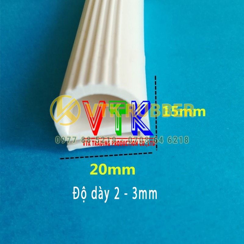 Ron silicon trắng chữ E 20x15x2