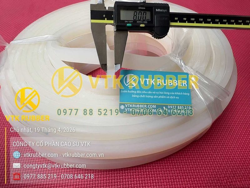 Ron silicon trắng hình chữ nhật 17x8