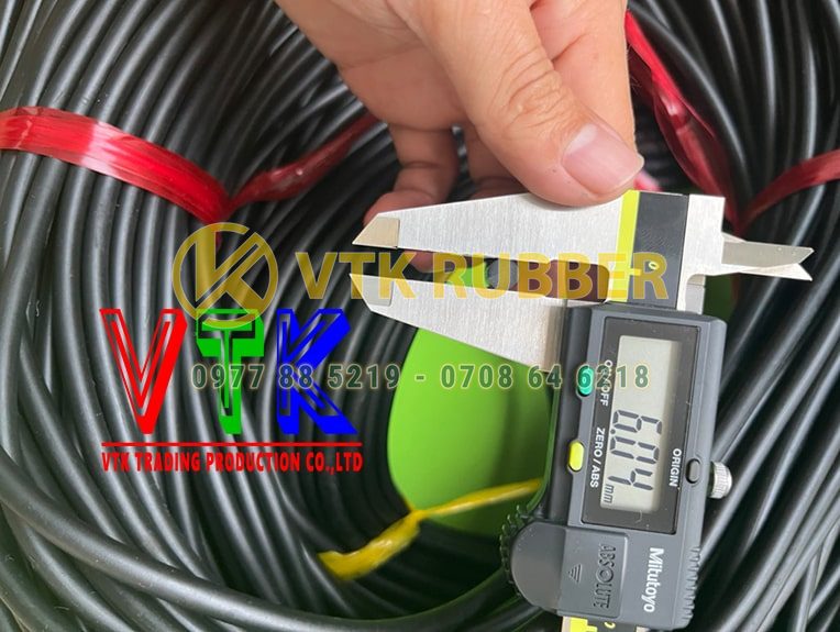 032 san xuat gioang silicon chiu nhiet chu tiet dien vuong trang do tp da nang 07 min