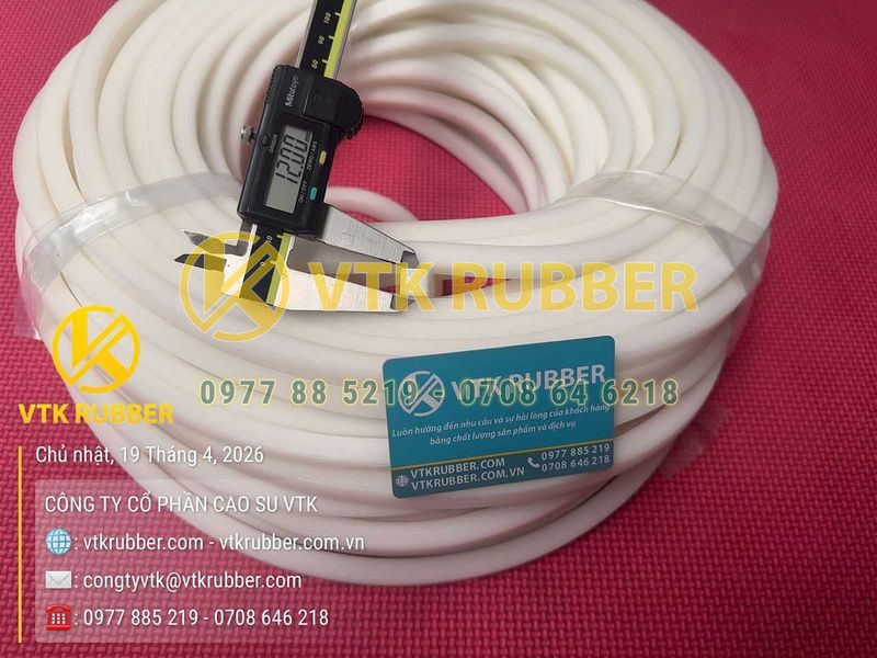Ron silicon xốp chịu nhiệt hình vuông 12x12
