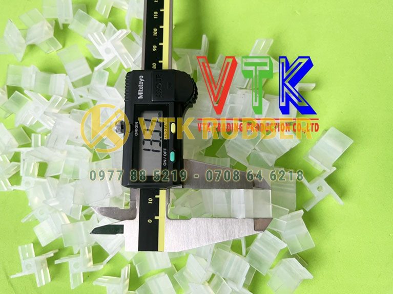 11 dia chi ban ron silicone cao su mau do chu p o tinh tuyen quang 03 min