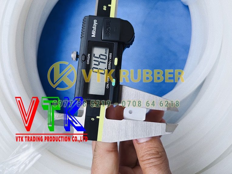 113 ron cao su cua thung xe o ninh thuan 06 min