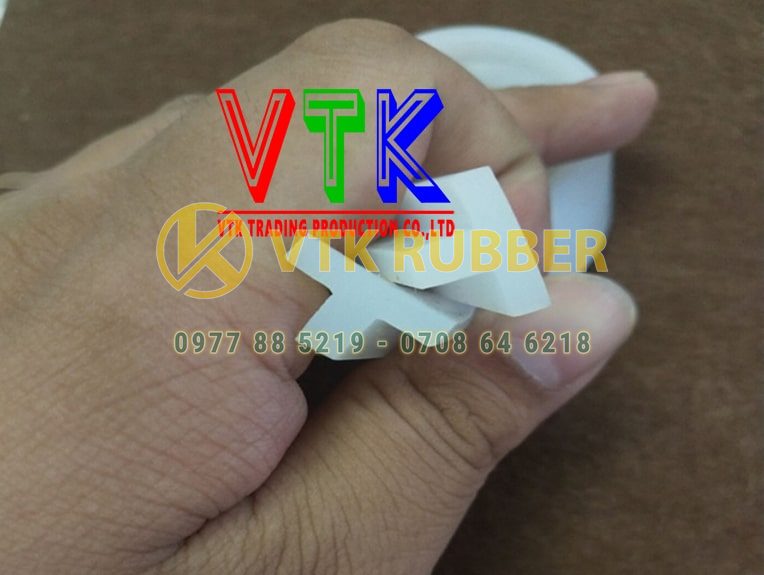 215 ron cao su chu o o tinh kien giang 05 min