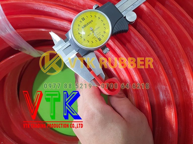 103 ron cao su cua thung xe o tinh ha tinh 05 min