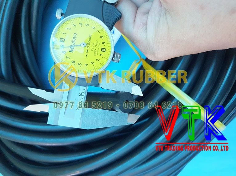 011 cong ty ban gioang silicon mau trang chu u o tinh tuyen quang 04 min