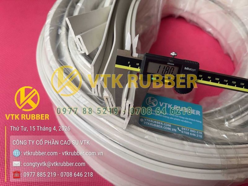 Ron cao su EPDM trắng chữ S 49x12x3, khe 2mm
