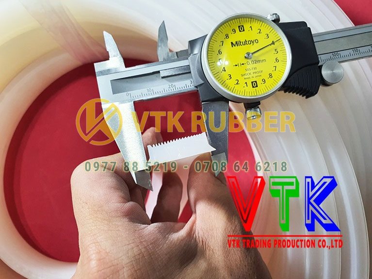 11 bao gia ron silicon cao su mau do chu E o tinh tuyen quang 08 min