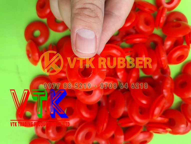 115 ron cao su cua thung xe o tinh kon tum 04 min