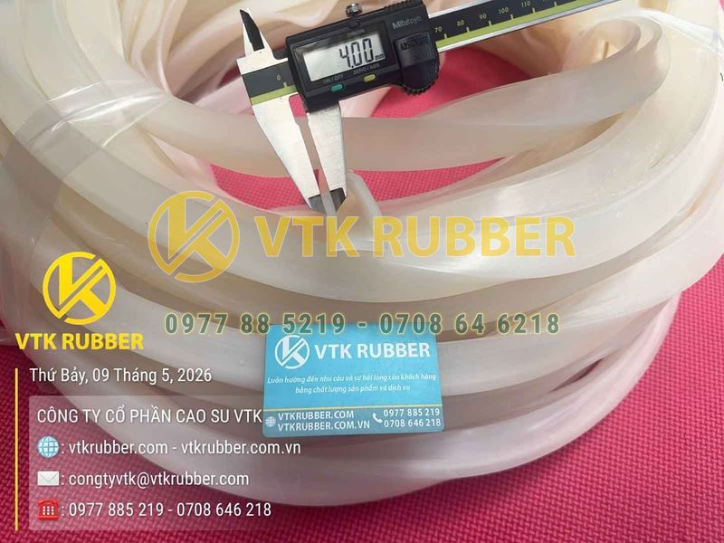 Ron silicon trắng chữ U 26x35x4