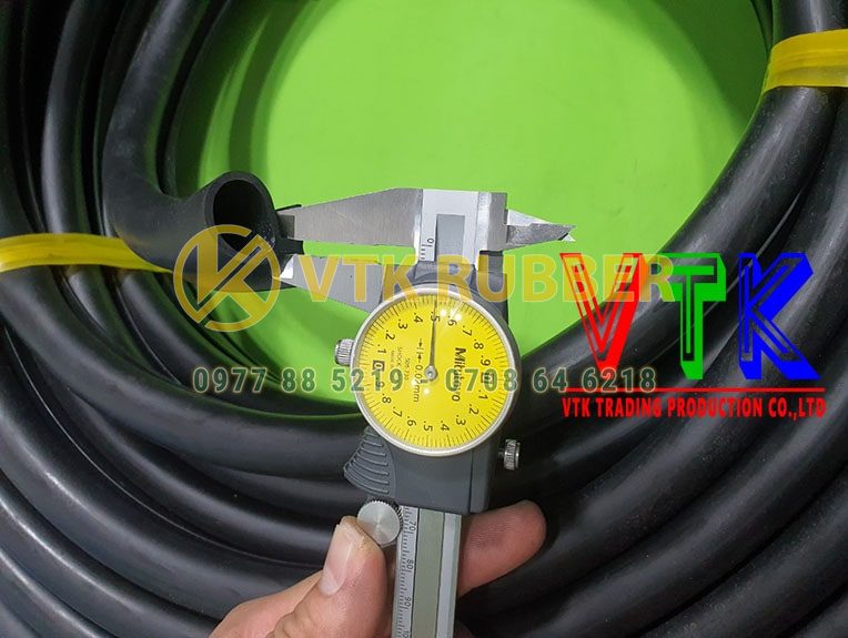 115 ron cao su cua thung xe o tinh kon tum 05 min