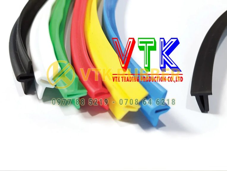 061 xuong cung cap gioang silicon chu u chen cua kinh o soc trang 08 min