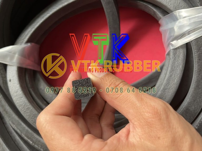 108 ron cao su cua kho dong lanh o quang nam 03 min