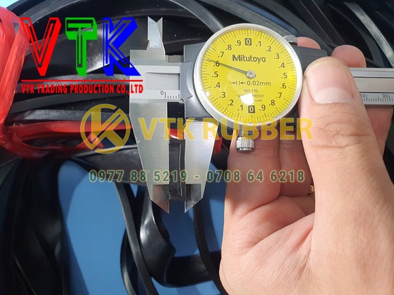 104 ron cao su cua thung xe tinh quang binh 04 min