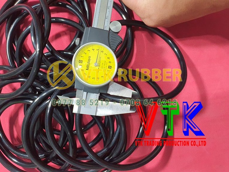 032 san xuat gioang silicon chiu nhiet chu tiet dien vuong trang do tp da nang 06 min
