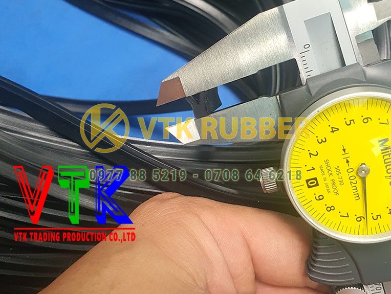 114 ron cao su cua thung xe binh thuan 03 min