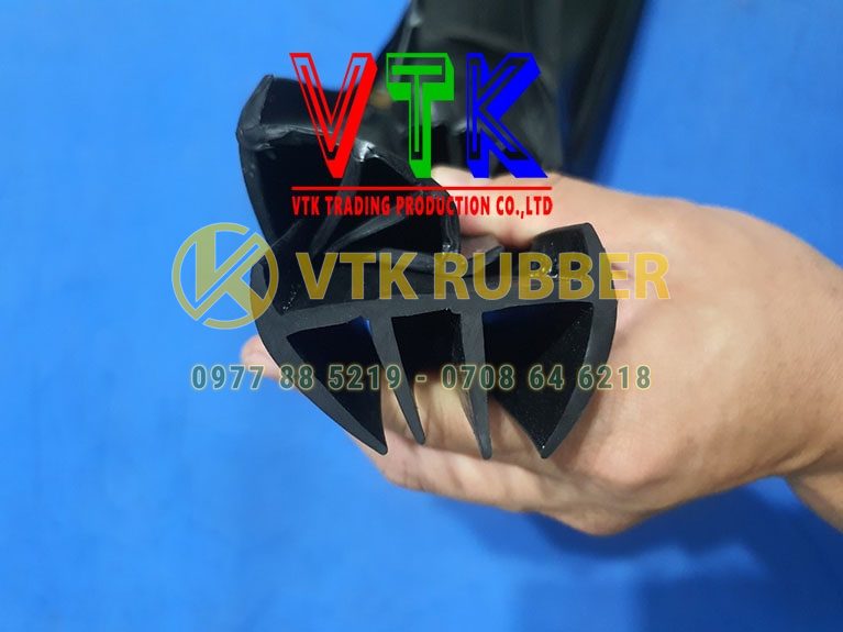 028 san xuat gioang silicon chiu nhiet chu h tinh quang tri 06 min