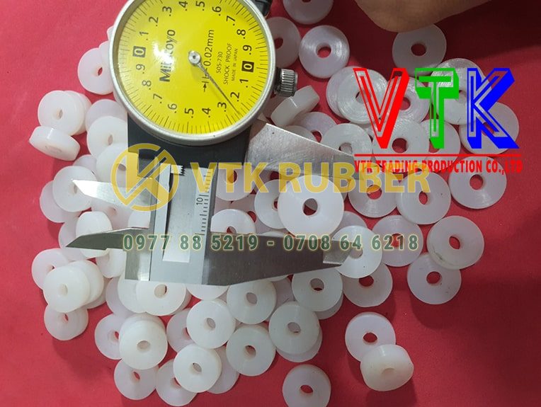 030 gia cong gioang cao su chiu nhiet do silicon tinh quang binh 03 min