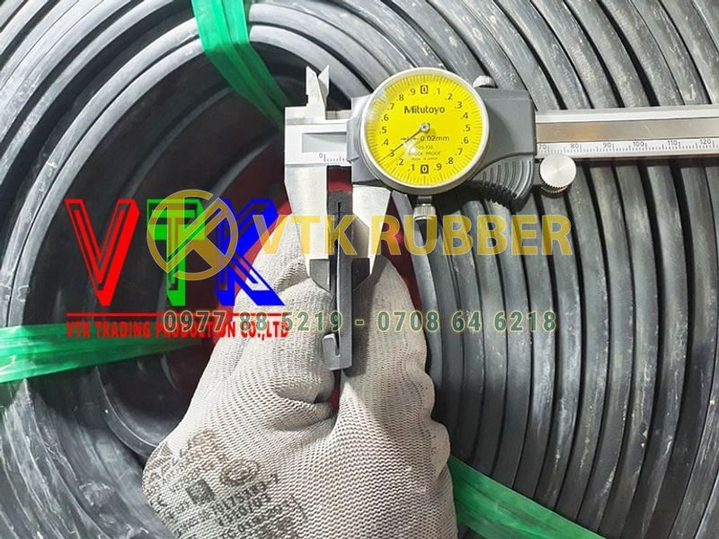 xuong cung cap gioang silicon do trang chiu nhiet chu e tinh son la  min