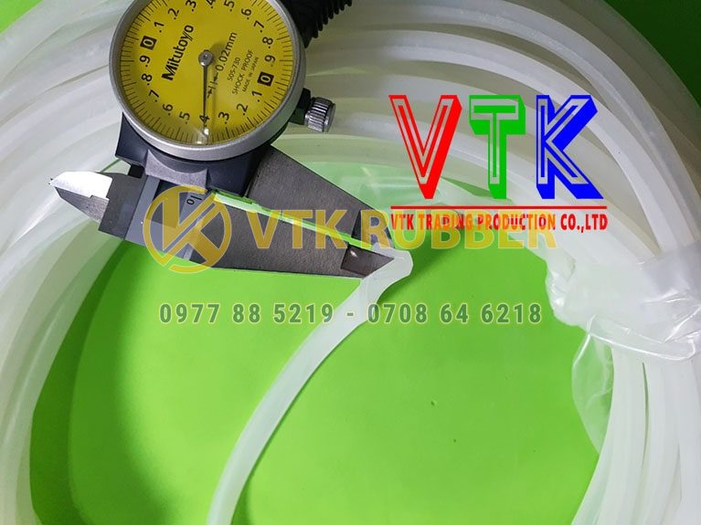 11 noi ban ron xop cao su chu d o tinh tuyen quang 04 min