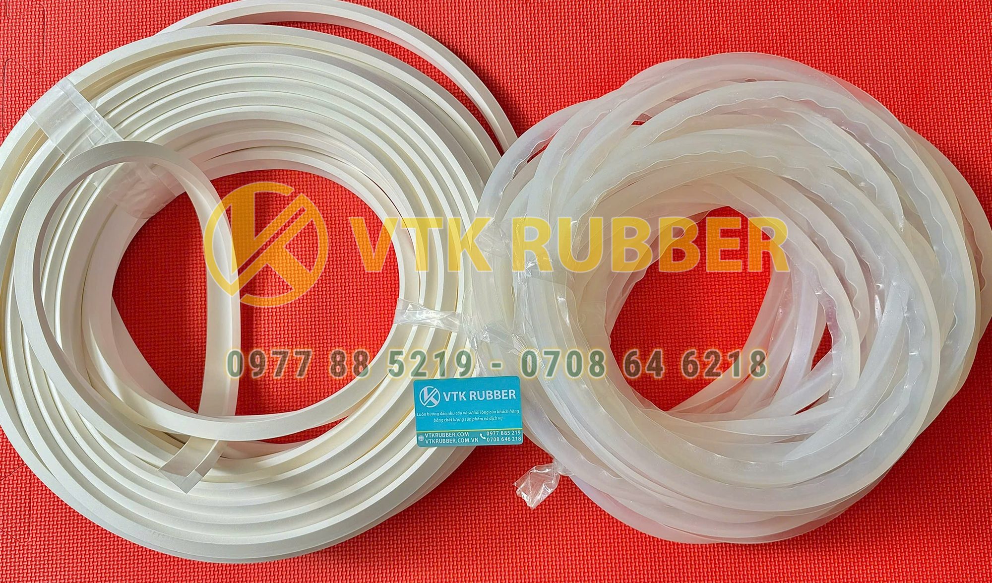 Sản phẩm có nhiều dạng phổ biến như chữ T, U, P, D, O… phù hợp làm kín cho lò hấp, nồi hơi, máy công nghiệp, cửa kho lạnh và thiết bị y tế