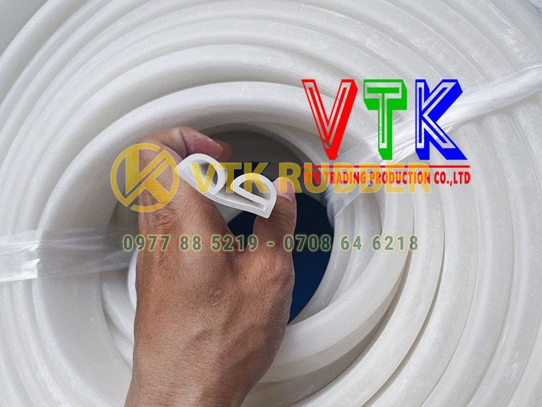 109 ron cao su xop boc kem o quang ngai 06 min