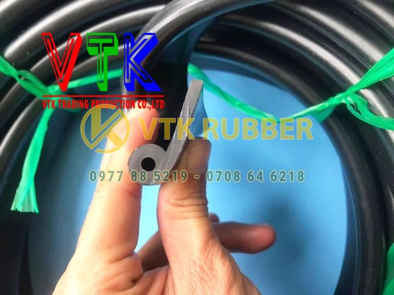004 xuong cung cap gioang silicon tiet dien vuong o tinh hoa binh 04 min