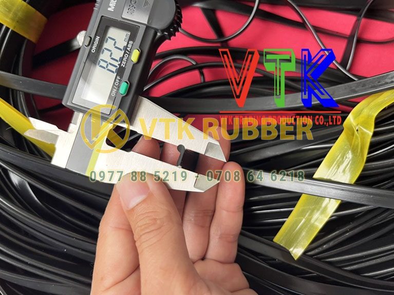 017 cong ty san xuat gioang cao su chu t chiu nhiet o tinh ha nam 04 min