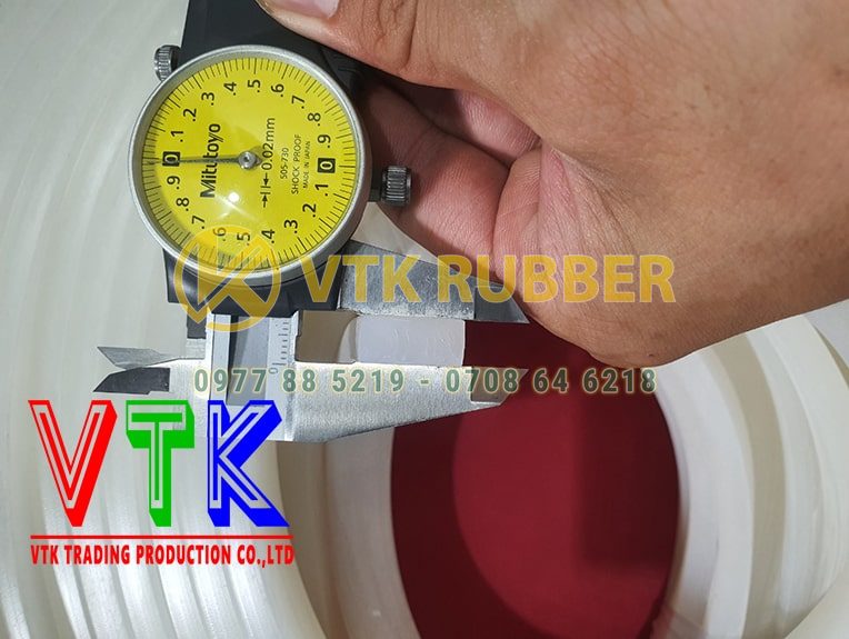 114 ron cao su cua thung xe binh thuan 05 min