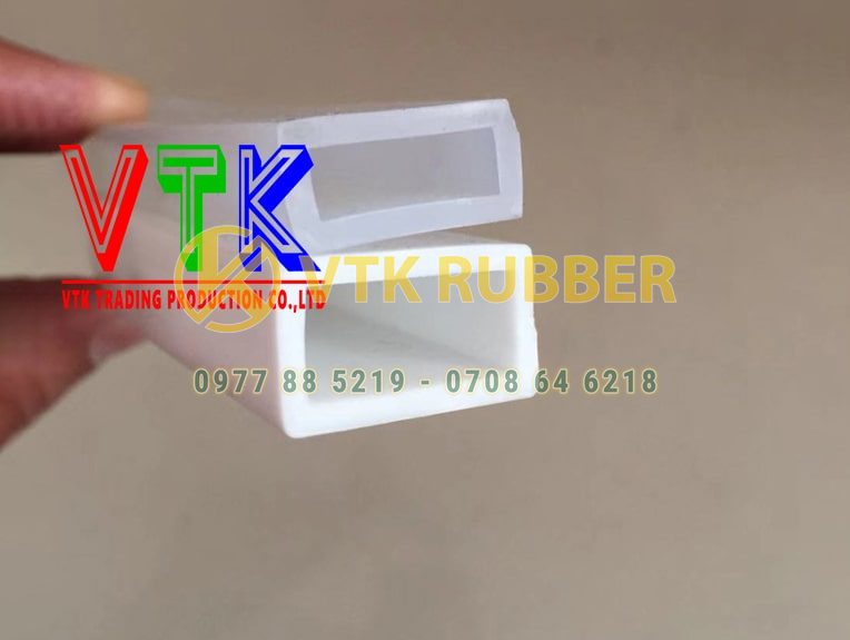210 dem cao su chu b chong va o tinh an giang 06 min