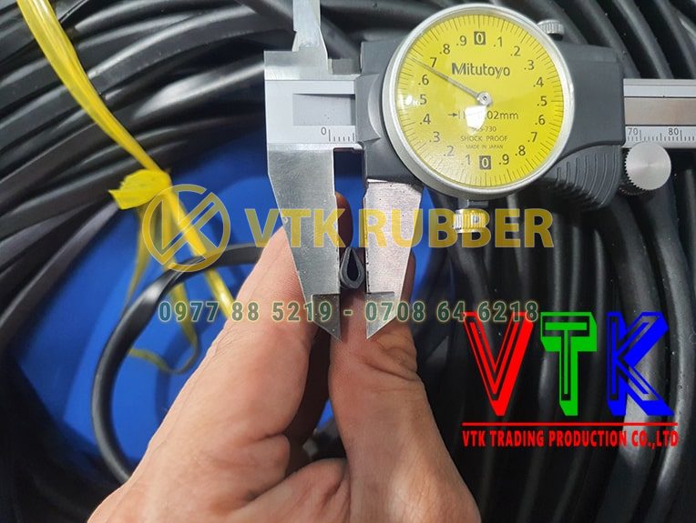 113 ron cao su cua thung xe o ninh thuan 03 min