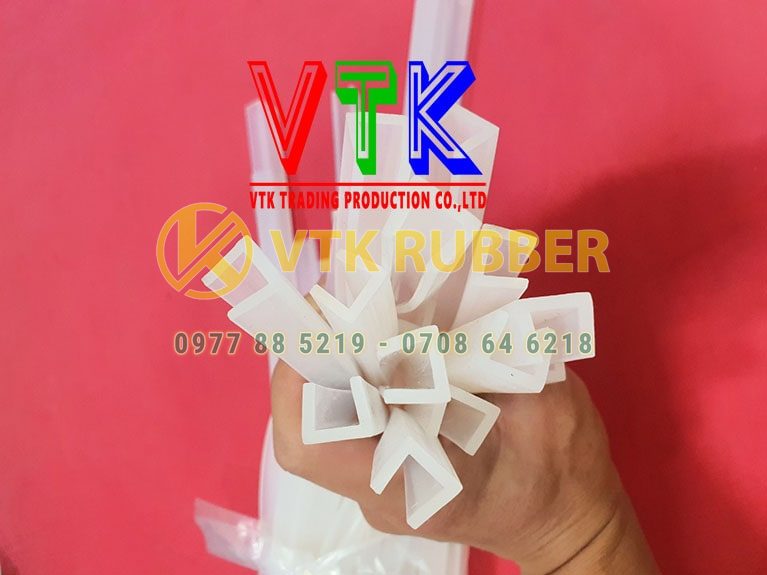 001 san xuat gioang silicon chu v o tinh lao cai 07 min