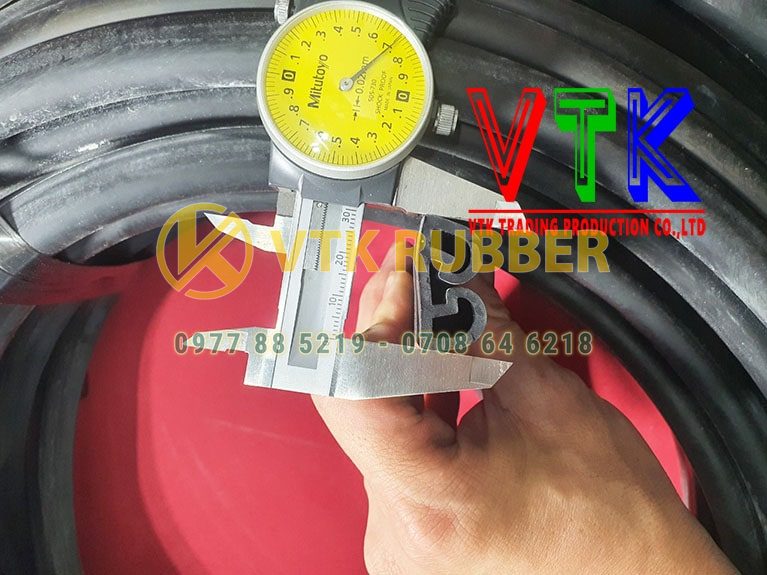 009 gia ong silicon chiu nhiet ma trang do xanh o tinh bac kan 05 min