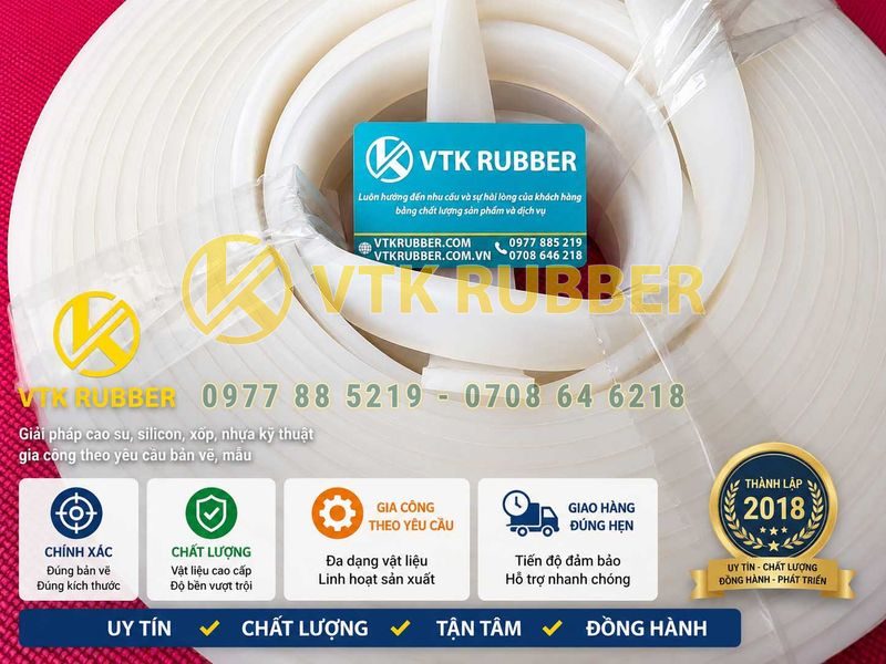Ron silicon trắng hình chữ nhật 6x30