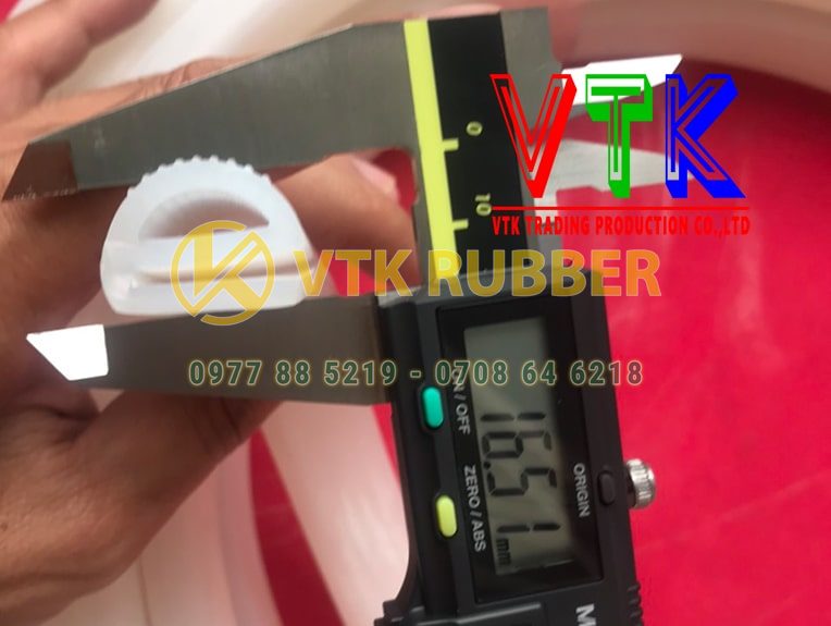 037 noi san xuat gioang silicon chu u mau trang o tinh khanh hoa 03 min